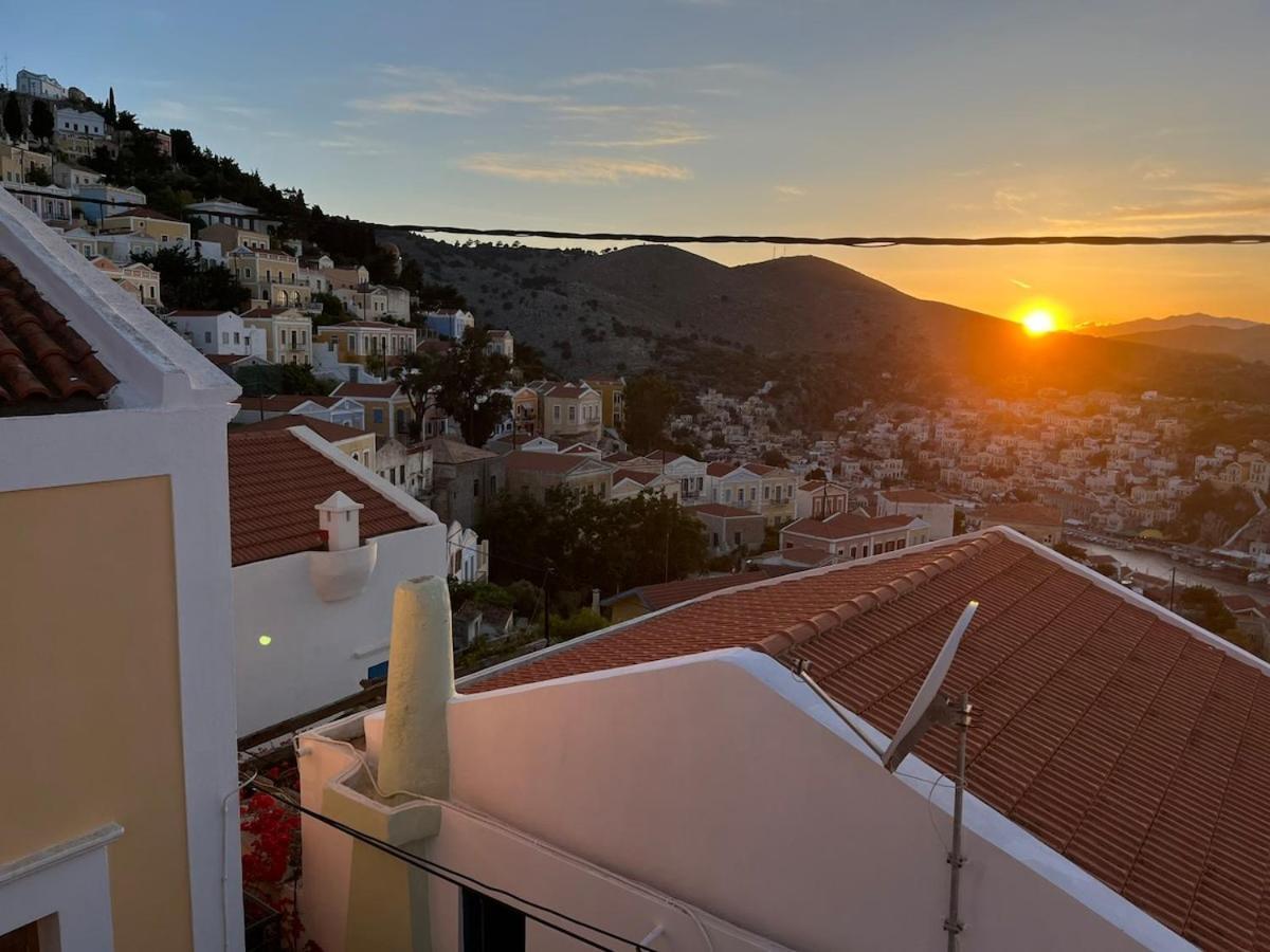Symi Blue Studio Екстериор снимка