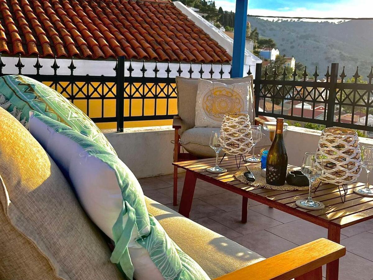 Symi Blue Studio Екстериор снимка